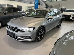 Silber Gebraucht 2022 VW Passat Business Limousine | 21.990 € (Superpreis)
