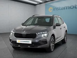 Grau Gebraucht 2024 Skoda Kamiq SUV | 22.499 € (Fairer Preis)