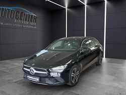 Nachtschwarz unilack Gebraucht 2021 Mercedes 250 Kombi | 23.980 € (Teuer)