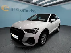Weiß Gebraucht 2022 Audi Q3 Sportback SUV | 29.199 € (Fairer Preis)