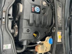 Silber Gebraucht 2002 VW Passat Highline Kombi | 3.500 € (Etwas zu teuer)
