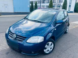Blau Gebraucht 2010 VW Fox Kleinwagen | 1.750 € (Fairer Preis)