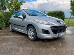 Silber Gebraucht 2010 Peugeot 207 Kleinwagen | 2.850 € (Guter Preis)
