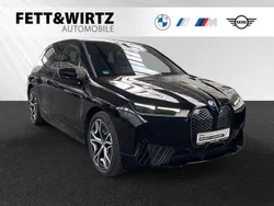 Andere Gebraucht 2022 BMW iX Sport Line SUV | 70.800 € (Teuer)