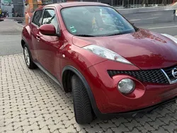 Rot Gebraucht 2010 Nissan Juke Acenta SUV | 5.700 €