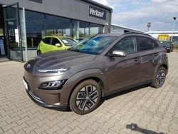 Grau Gebraucht 2023 Hyundai Kona Trend SUV | 23.900 € (Fairer Preis)