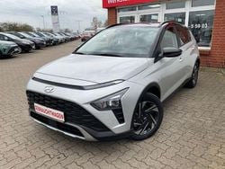 Silber Gebraucht 2022 Hyundai Bayon Comfort SUV | 18.495 € (Fairer Preis)