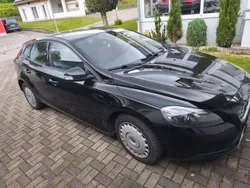 Schwarz Gebraucht 2015 Volvo V40 Kombi | 9.500 € (Guter Preis)