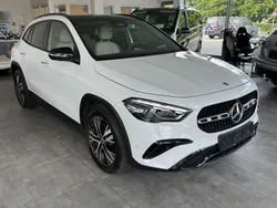 Weiß Gebraucht 2024 Mercedes GLA220 SUV | 43.000 € (Superpreis)