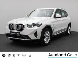 Mineralweiss metallica96 Gebraucht 2022 BMW X3 Sport Line SUV | 36.499 € (Superpreis)