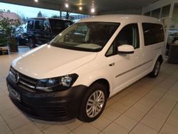 Weiß Gebraucht 2017 VW Caddy Maxi Van / Kleinbus | 11.480 € (Etwas zu teuer)