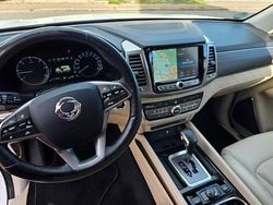 Weiß Gebraucht 2019 Ssangyong (KGM) Rexton Sapphire SUV | 22.999 €