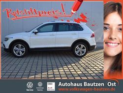 Weiß (oryxweiß perlmutteffekt) Gebraucht 2021 VW Tiguan Elegance SUV | 36.860 €