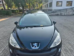 Schwarz Gebraucht 2011 Peugeot 308 Kombi | 1.250 € (Superpreis)