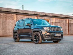 Schwarz Gebraucht 2018 Jeep Renegade SUV | 14.350 € (Etwas zu teuer)