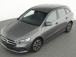 Grau Gebraucht 2020 Mercedes 180 Limousine | 14.900 € (Guter Preis)