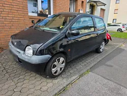 Schwarz Gebraucht 2001 Renault Twingo Kleinwagen | 399 €