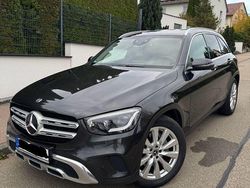 Schwarz Gebraucht 2019 Mercedes GLC200 SUV | 27.250 € (Superpreis)