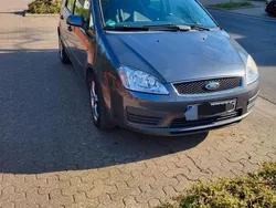 Grau Gebraucht 2005 Ford C-MAX Van / Kleinbus | 1.800 € (Fairer Preis)