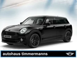 midnight black (metallic) Gebraucht 2023 Mini Cooper Clubman Kombi | 31.490 € (Etwas zu teuer)