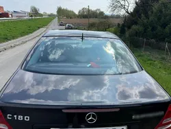 Schwarz Gebraucht 2005 Mercedes C180 Limousine | 3.200 € (Guter Preis)