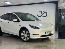 Weiß Gebraucht 2022 Tesla Model Y SUV | 33.950 € (Fairer Preis)