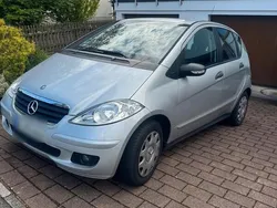 Silber Gebraucht 2005 Mercedes A180 Kleinwagen | 3.800 €