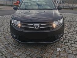 Schwarz Gebraucht 2015 Dacia Logan MCV Kombi | 3.000 €