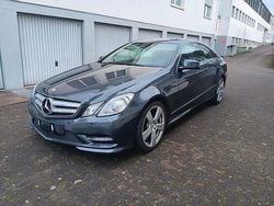 Grau Gebraucht 2013 Mercedes E220 AMG Coupé | 10.300 € (Superpreis)