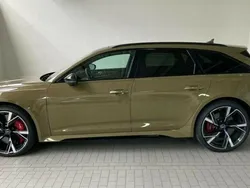 Individuallackierung taktikgrü Gebraucht 2020 Audi RS6 Exclusive Kombi | 129.990 €