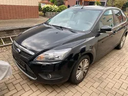 Schwarz Gebraucht 2008 Ford Focus Titanium Limousine | 1.997 € (Guter Preis)