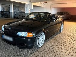 Schwarz Gebraucht 2001 BMW 320 Cabriolet M Sport Cabrio | 8.900 € (Fairer Preis)