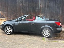 Schwarz Gebraucht 2004 Renault Mégane Cabriolet Dynamique Cabrio | 800 € (Superpreis)