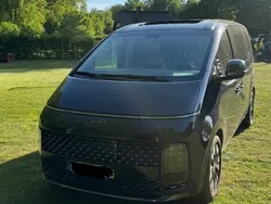Blau Gebraucht 2022 Hyundai Staria Signature Van | 39.950 € (Guter Preis)