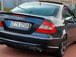 Blau Gebraucht 2022 Mercedes CLK55 AMG AMG Coupé | 15.500 €