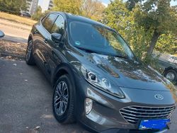 Grau Gebraucht 2021 Ford Kuga Titanium SUV | 22.100 € (Guter Preis)