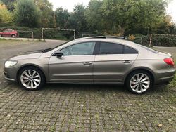 Beige Gebraucht 2011 VW Passat Coupé | 9.300 € (Etwas zu teuer)
