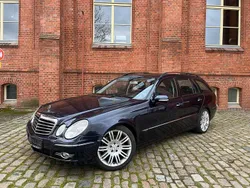 Tansanitblau metalliclack Gebraucht 2008 Mercedes E280 Kombi | 4.500 € (Etwas zu teuer)