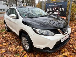 Weiß Gebraucht 2014 Nissan Qashqai Visia SUV | 8.499 € (Guter Preis)