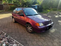 Violet Gebraucht 1997 Suzuki Swift GLS Limousine | 990 €