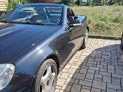 Schwarz Gebraucht 2000 Mercedes SLK230 Cabrio | 5.990 € (Etwas zu teuer)