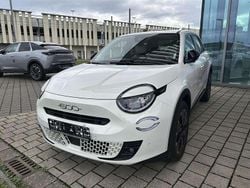 Gelato weiß Neu 2025 Fiat 600 La Prima SUV | 24.422 € (Guter Preis)