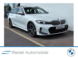 Weiß Gebraucht 2024 BMW 330e M Sport Kombi | 47.790 € (Etwas zu teuer)