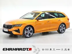 Orange Gebraucht 2024 Skoda Octavia RS Kombi | 43.990 € (Fairer Preis)