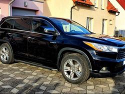 Schwarz Gebraucht 2016 Toyota Highlander Limited SUV | 28.000 €
