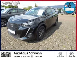 Schwarz Gebraucht 2023 Peugeot 2008 Active SUV | 23.950 € (Teuer)