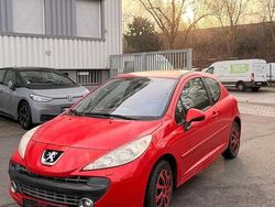 Rot Gebraucht 2006 Peugeot 207 Limousine | 1.499 € (Guter Preis)