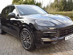 Schwarz Gebraucht 2024 Porsche Cayenne S E-Hybrid SUV | 114.900 €