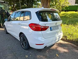 Weiß Gebraucht 2015 BMW 218 Limousine | 5.000 € (Guter Preis)