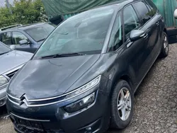 Grau Gebraucht 2016 Citroën Grand C4 Picasso Van / Kleinbus | 2.200 € (Superpreis)